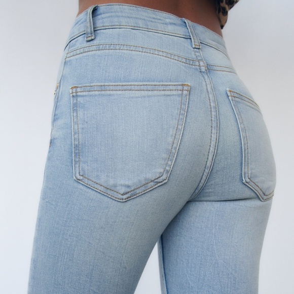 ZARA The Mid Waist Studded Skinny Jeans Size 6 BNWT - Picture 3 of 7